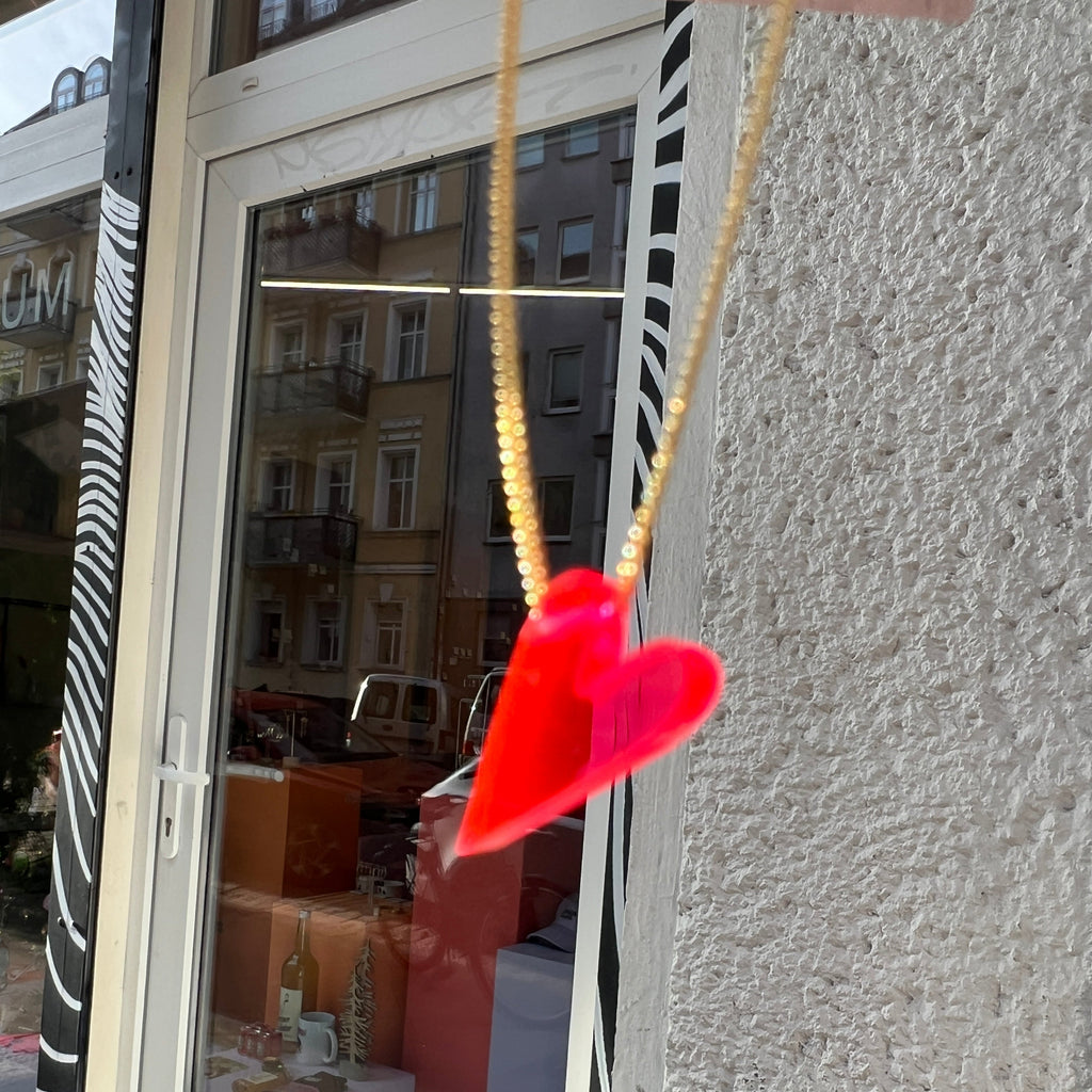 Kette "Herz" Plexiglas Rot