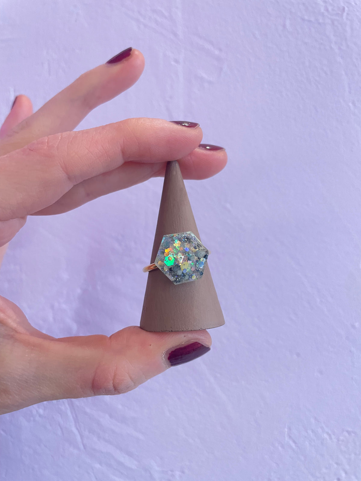 EINZELSTÜCK Ring Cube feste Schiene midi 02