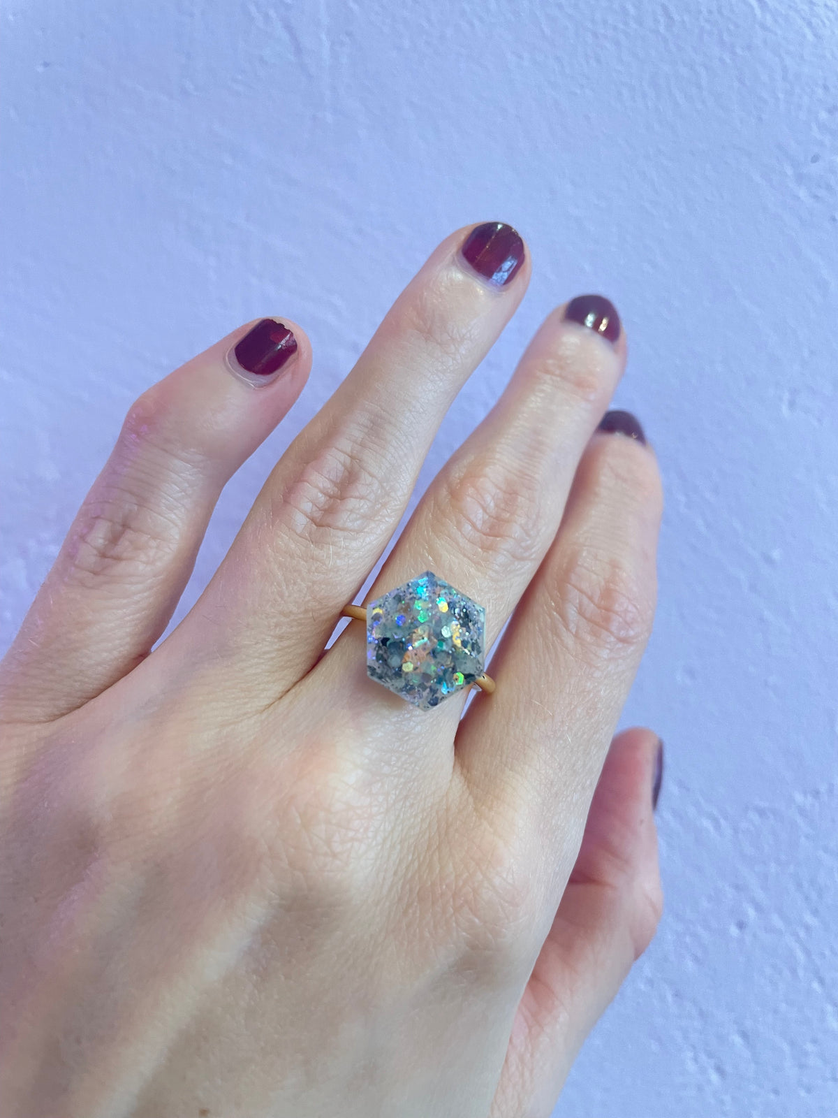 EINZELSTÜCK Ring Cube feste Schiene midi 02