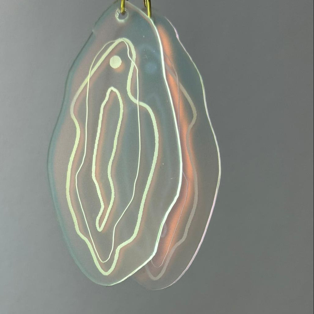 Ohrhänger „Vulva“ Regenbogen