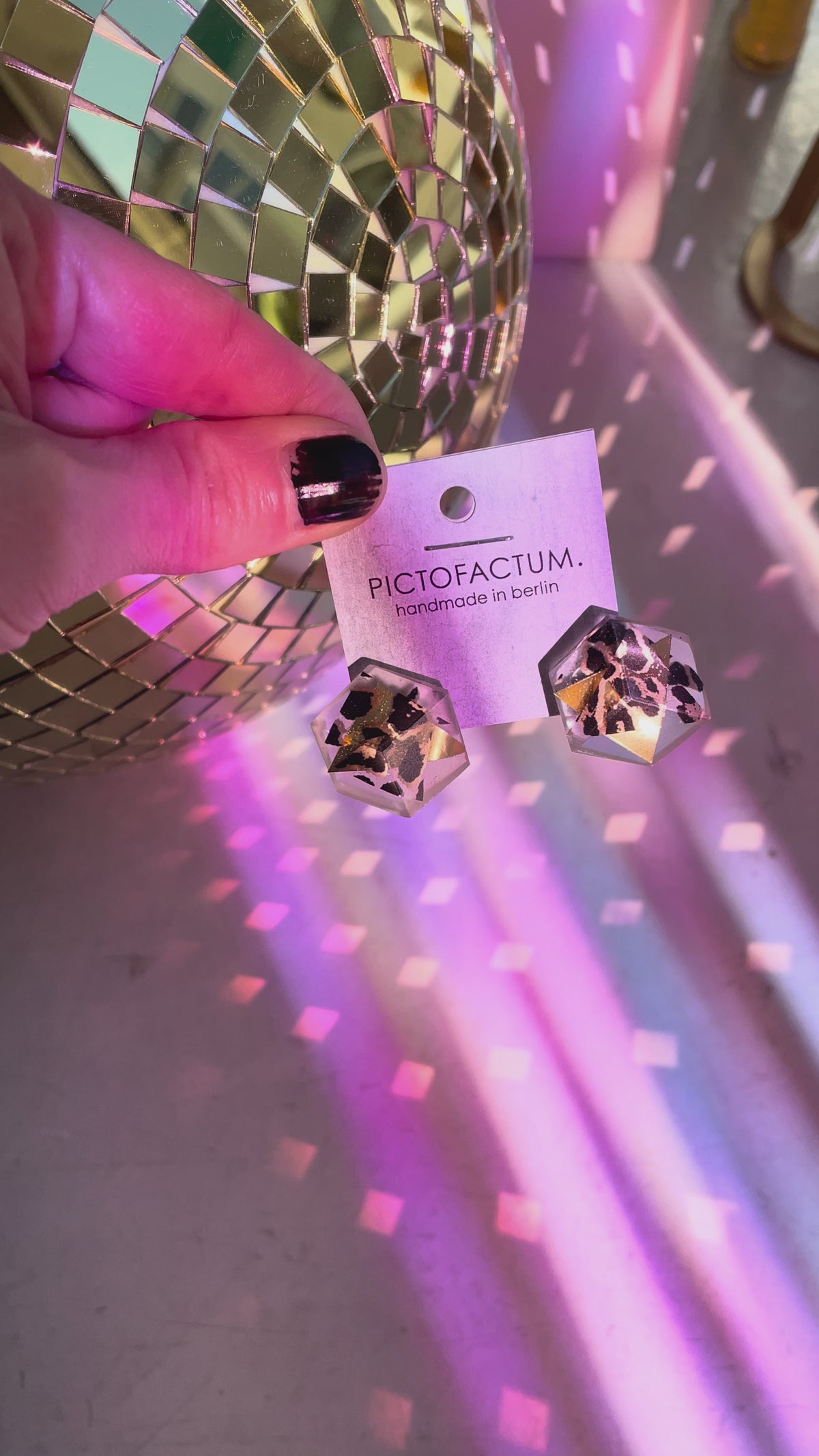 EINZELSTÜCK Ohrstecker core Pictofactum 06