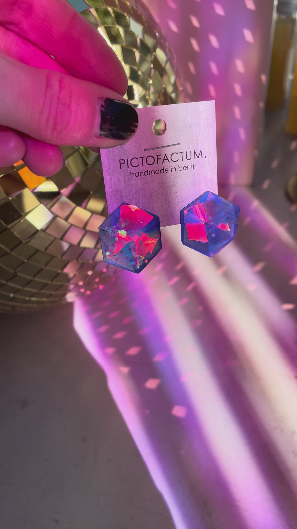 EINZELSTÜCK Ohrstecker core Pictofactum 02