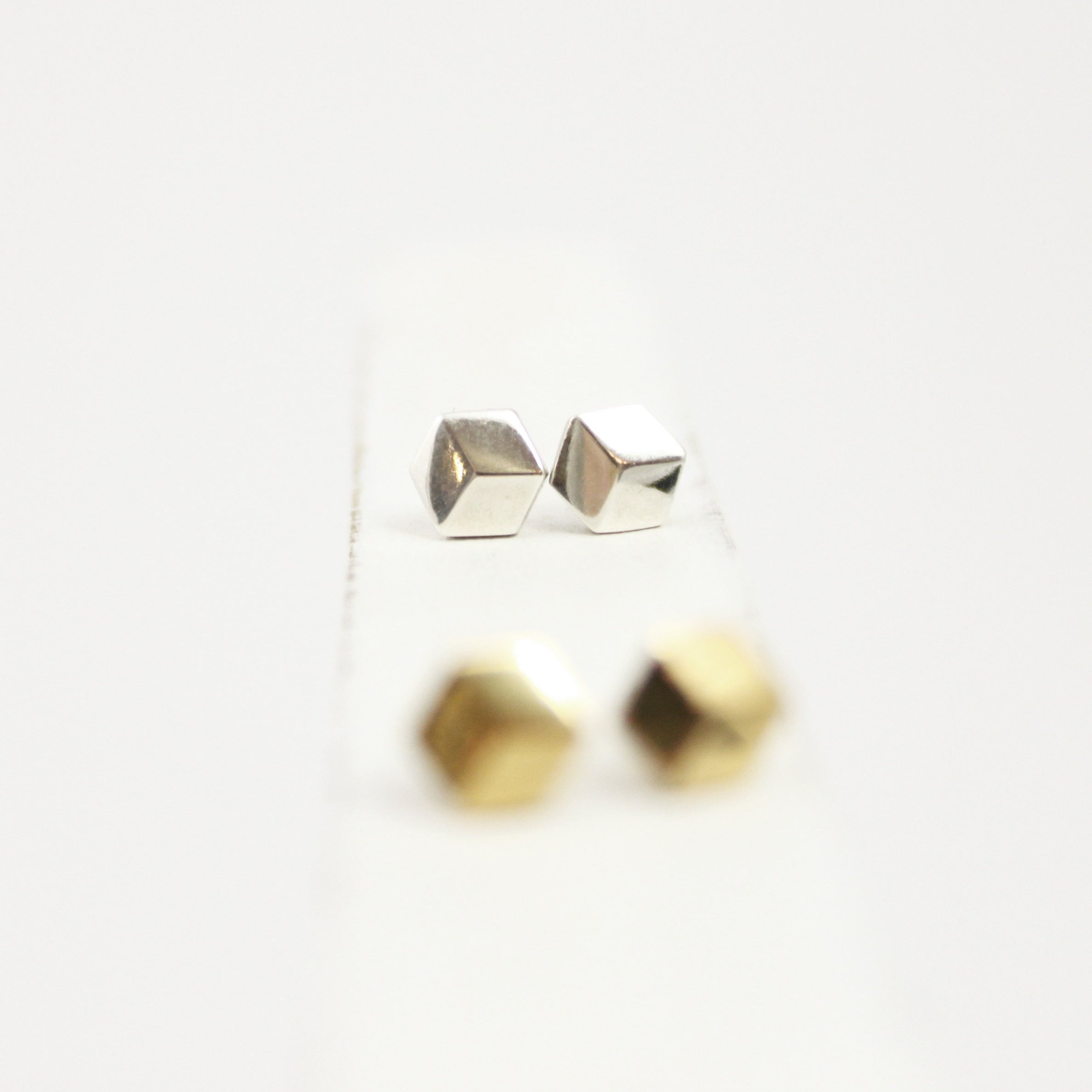Ohrstecker Cube "Klimax" Gold mini