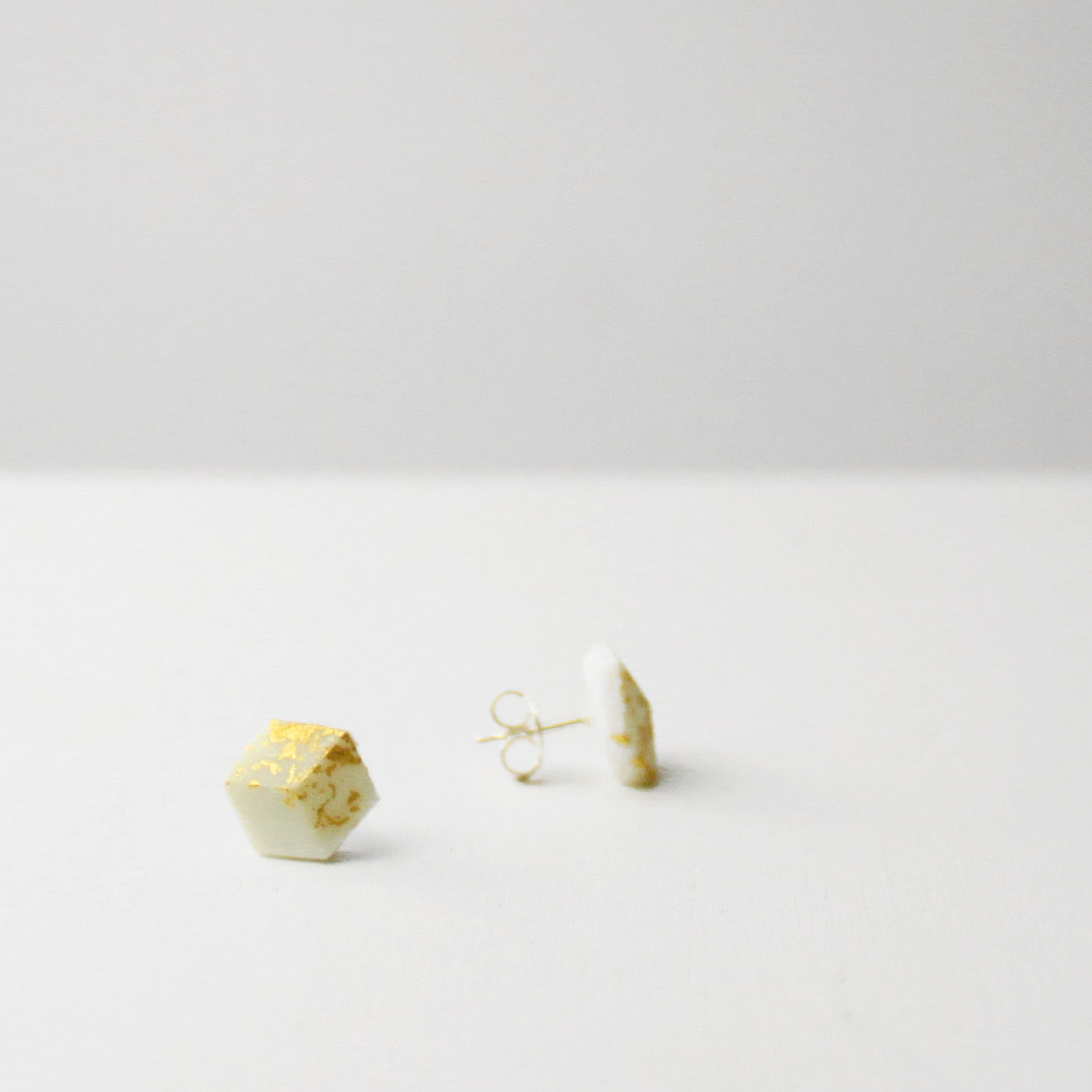 Ohrstecker small "Unikum" Glow/Gold