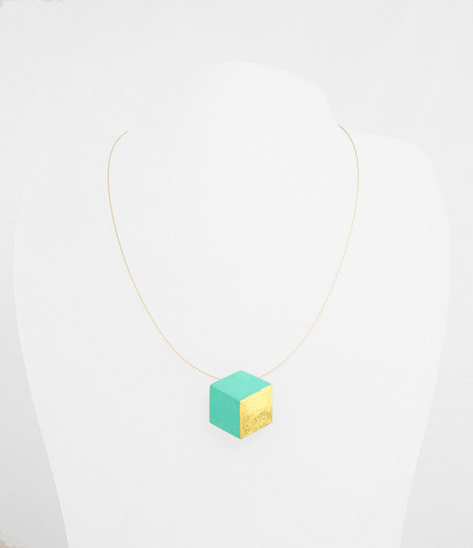 Kette Cube Wire "Ambivalenz" Seegrün