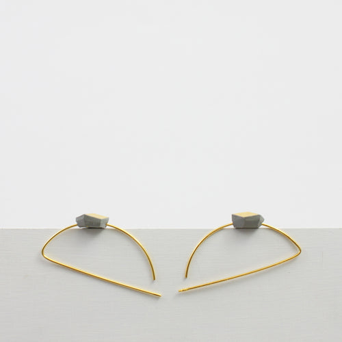 Ohrhänger Cube Halbmond "Ambivalenz" 9mm Grau-Gold