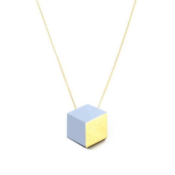 Kette lang Cube "Ambivalenz" Hellblau